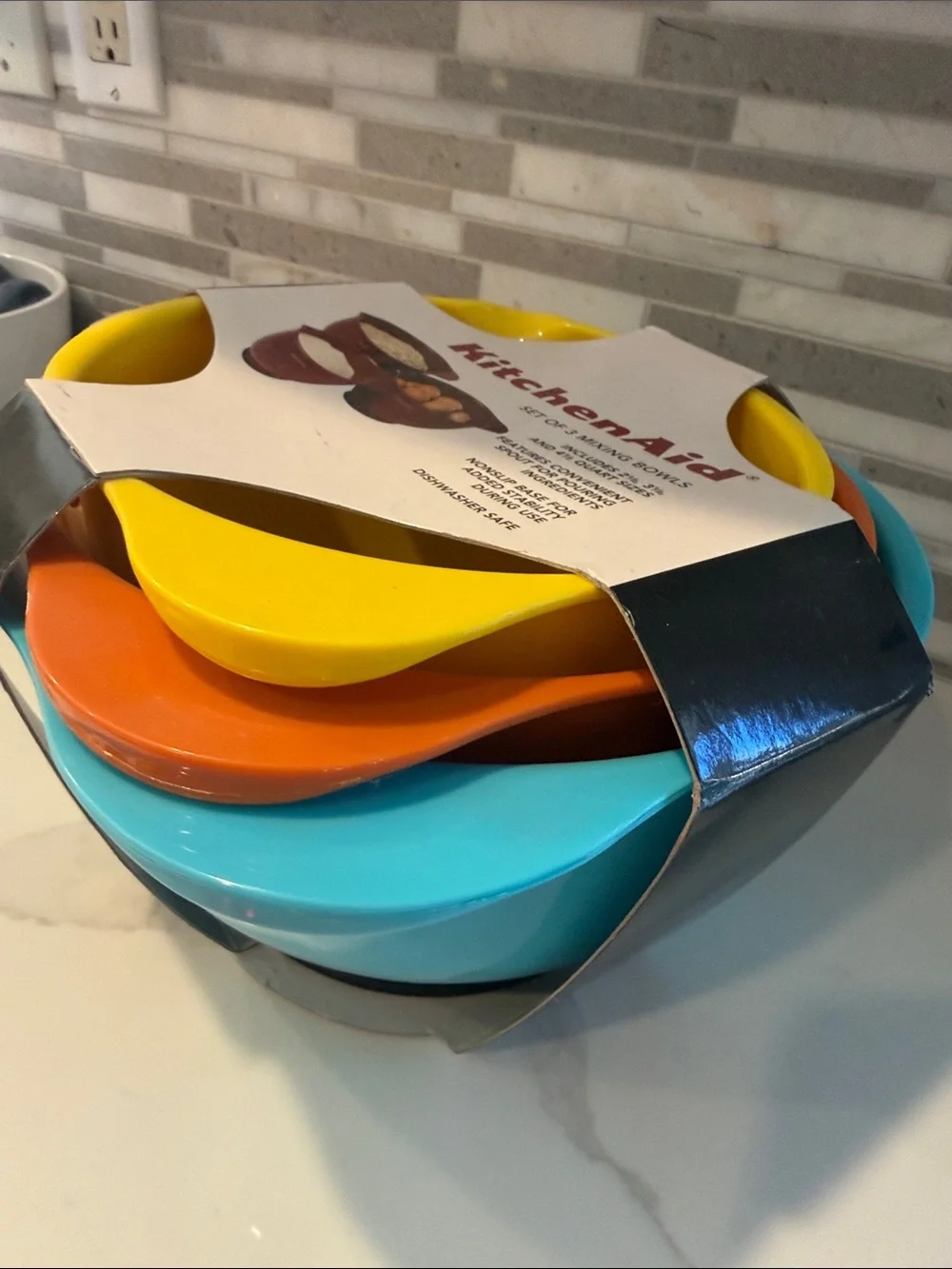 Kitchenaid set of 3 mixing bowls non slip new turquoise orange yellow color